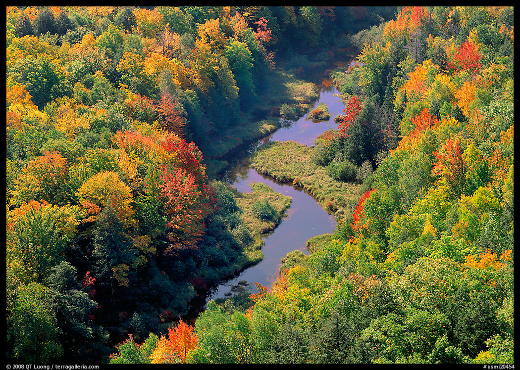 River with curve and fall forest from above, Porcupine Mountains State Park. Upper Michigan Peninsula, USA