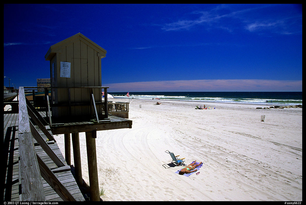 Long Beach. New York City, USA