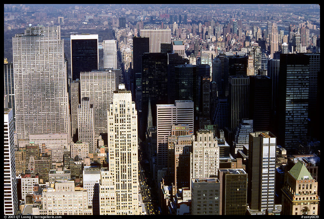 Upper Manhattan, Looking north from the Empire State building. New York City, USA