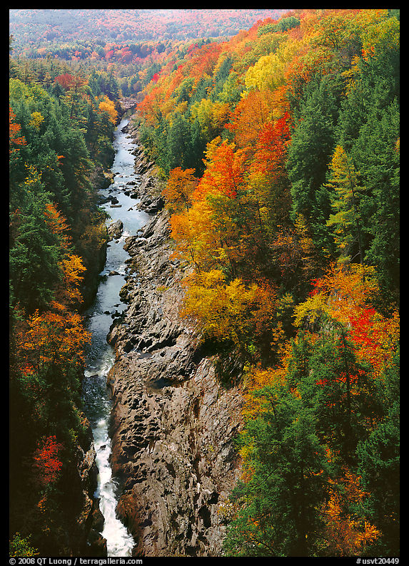 Quechee Gorge and river in the fall. Vermont, New England, USA