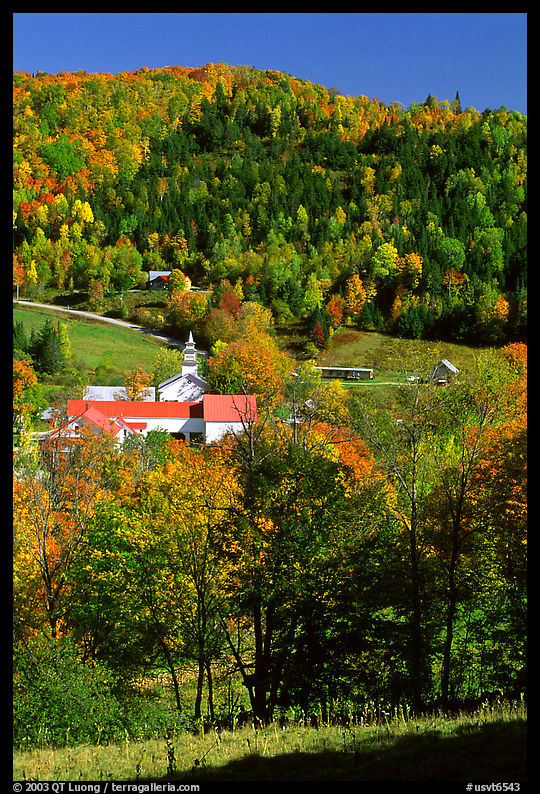 East Topsham village with fall foliage. Vermont, New England, USA