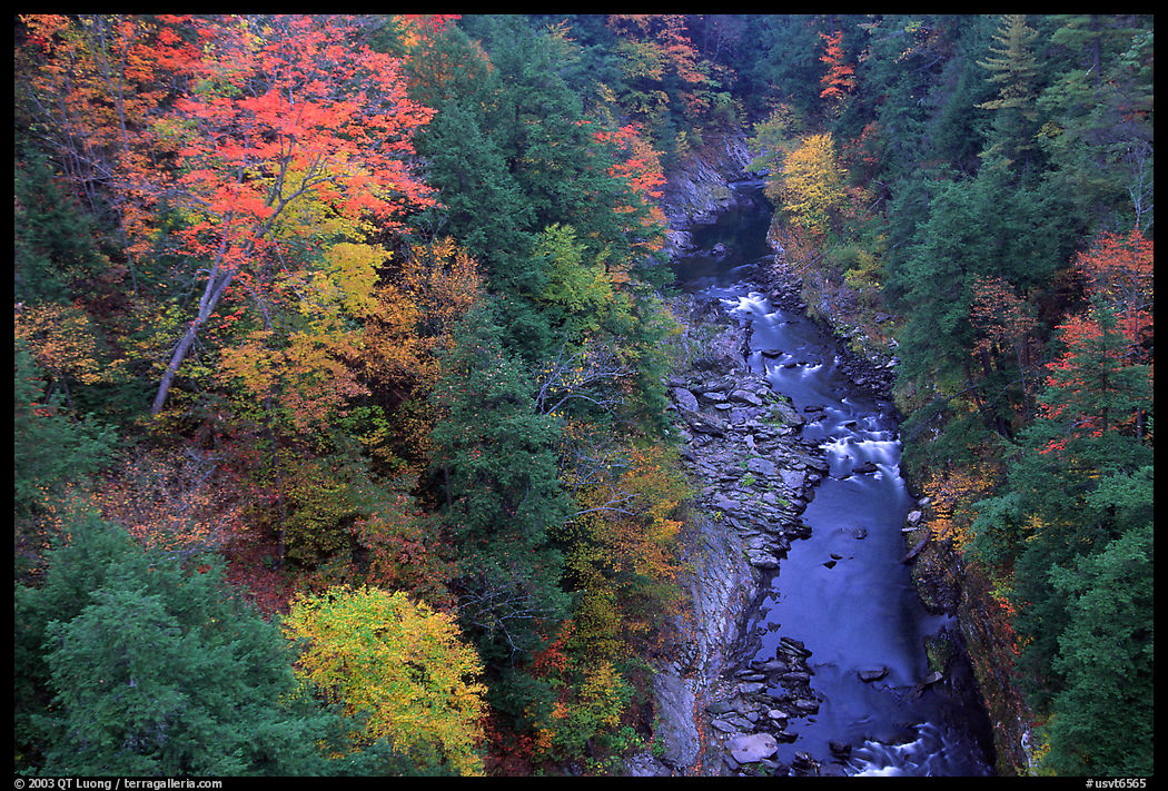 Quechee Gorge in autumn. Vermont, New England, USA