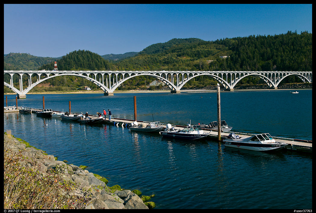Boat deck and Isaac Lee Patterson Bridge over the Rogue River. Oregon, USA
