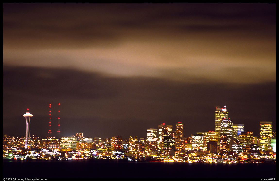 Seattle skyline at light from Puget Sound. Seattle, Washington