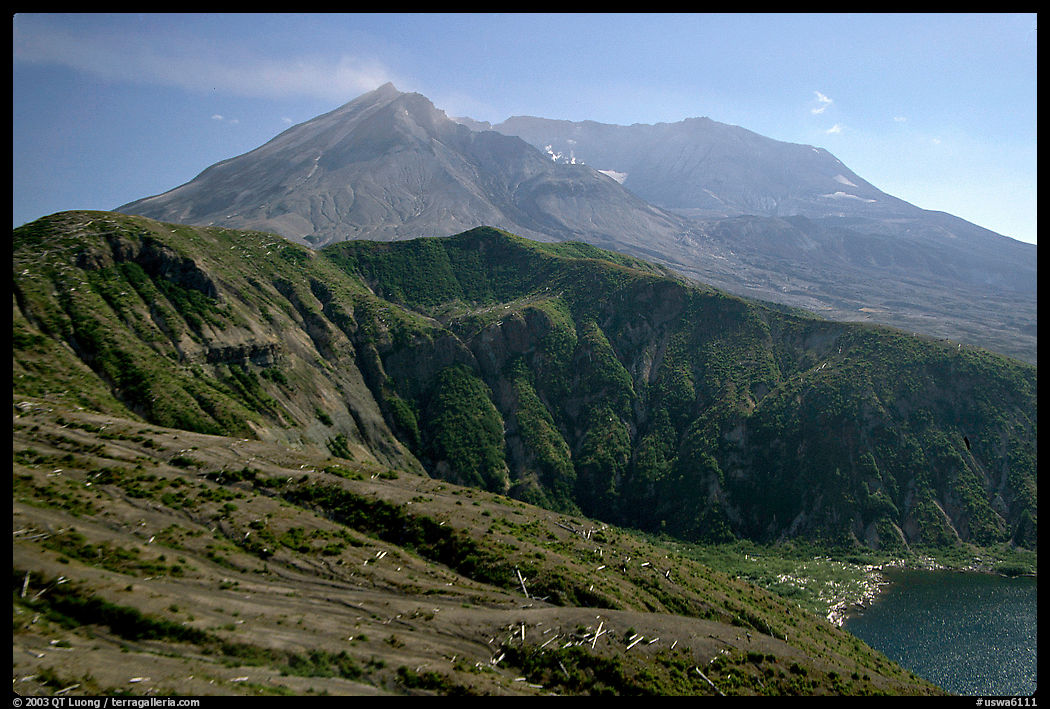 View of the crater. Mount St Helens National Volcanic Monument, Washington
