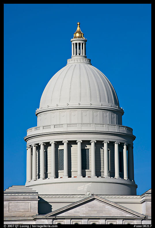 Dome of the Arkansas State Capitol. Little Rock, Arkansas, USA