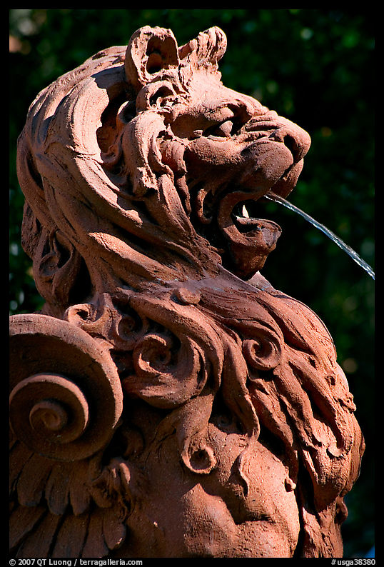 Lion fountain in front of Cotton Exchange. Savannah, Georgia, USA
