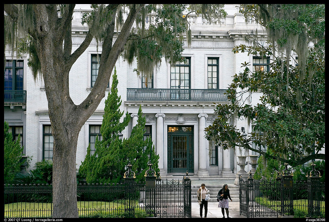 Women walking out of mansion. Savannah, Georgia, USA