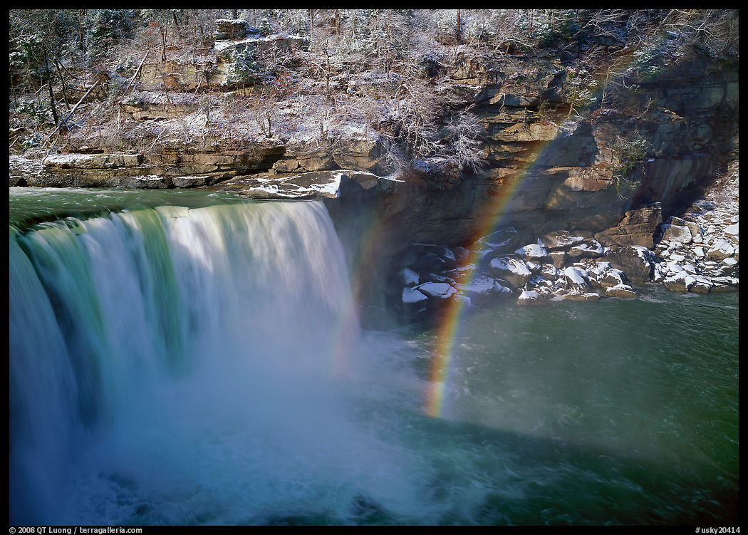 Rainbow over Cumberland Falls in winter. Kentucky, USA