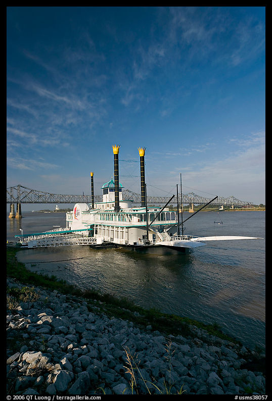 Riverboat, Mississippi River, and bridge, morning. Natchez, Mississippi, USA