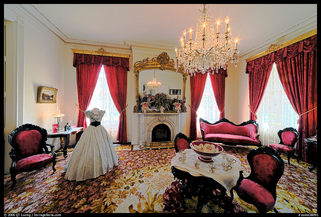 Living room in Rosalie house. Natchez, Mississippi, USA