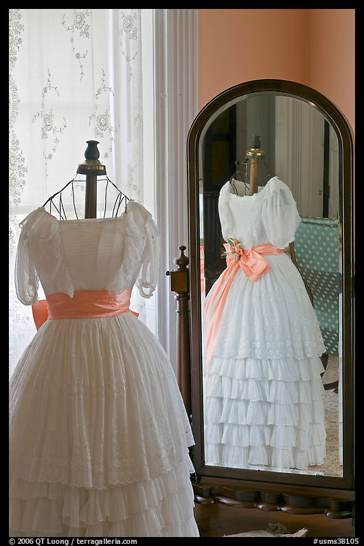 Dress and miror inside Rosalie. Natchez, Mississippi, USA