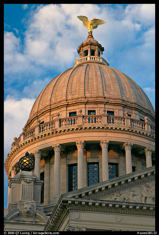 Dome of Mississippi Capitol at sunset. Jackson, Mississippi, USA
