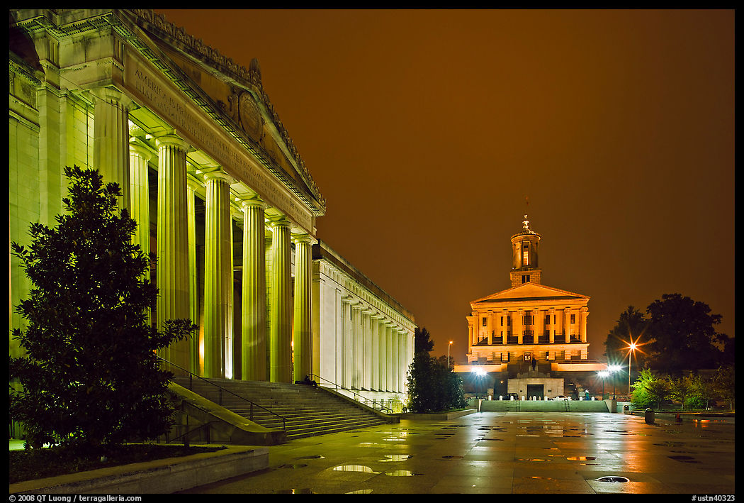 War Memorial and State Capitol by night. Nashville, Tennessee, USA