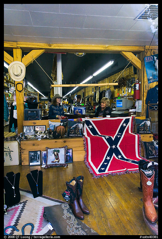 Boots and confederate flag in store. Nashville, Tennessee, USA