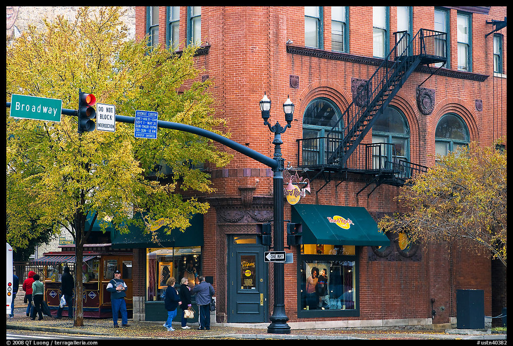 Brick building at street corner. Nashville, Tennessee, USA