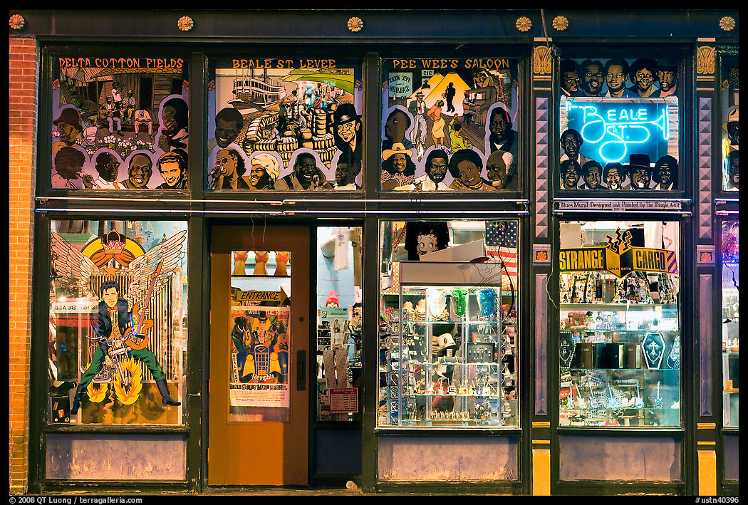 Store on Beale Street by night. Memphis, Tennessee, USA