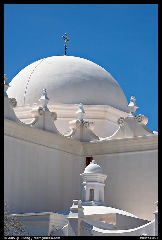 Whitewashed dome, San Xavier del Bac Mission. Tucson, Arizona, USA