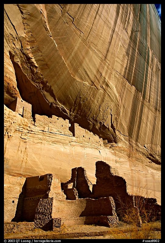 White House Ancestral Pueblan ruins. Canyon de Chelly  National Monument, Arizona, USA