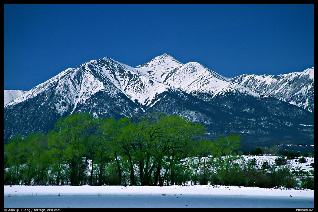 Mountain range near the Continental Divide at Monarch Pass. Colorado, USA