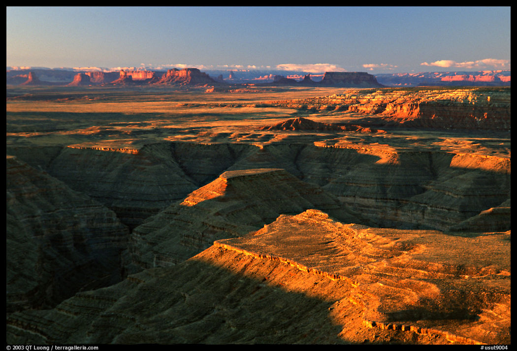 San Juan drainage from Muley Point, with Monument Valley in the background, morning. Utah, USA