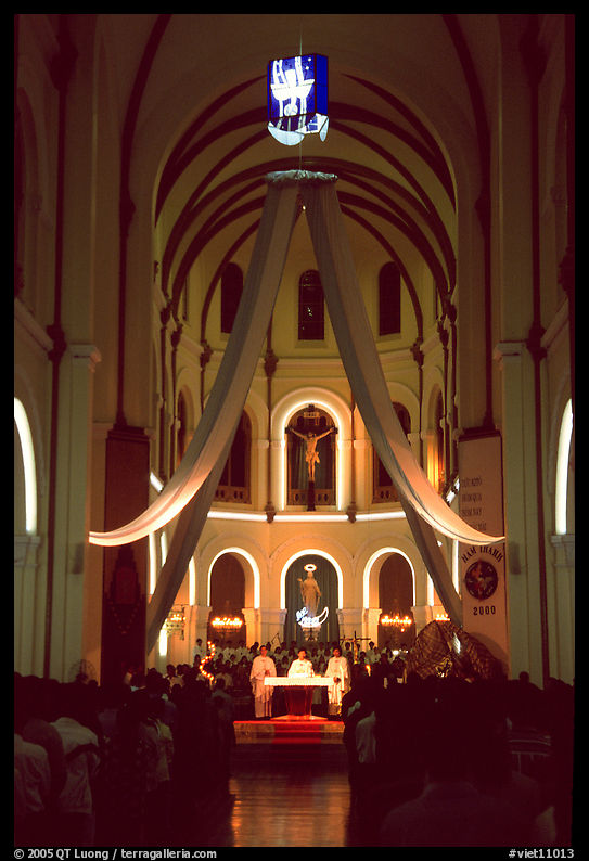 Christmas mass in the Cathedral St Joseph. Ho Chi Minh City, Vietnam