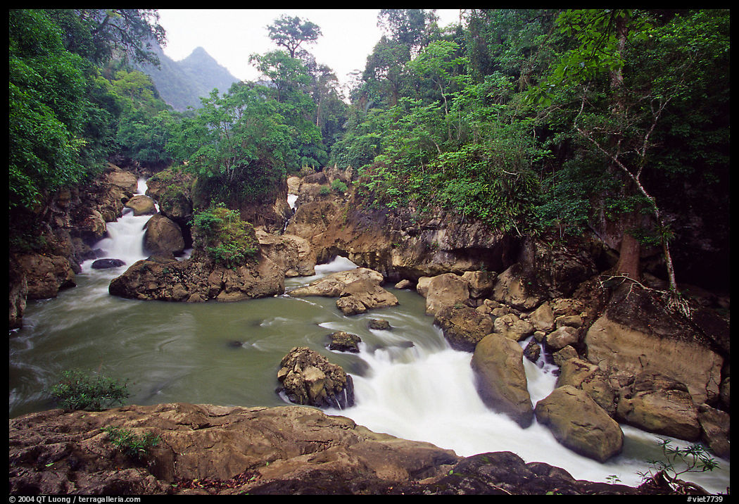 Dau Dang cascades of the Nang River. Northeast Vietnam