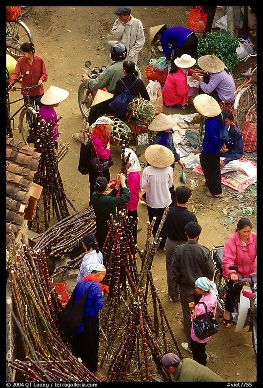Cane sugar stand seen from above, Cho Ra Market. Northeast Vietnam