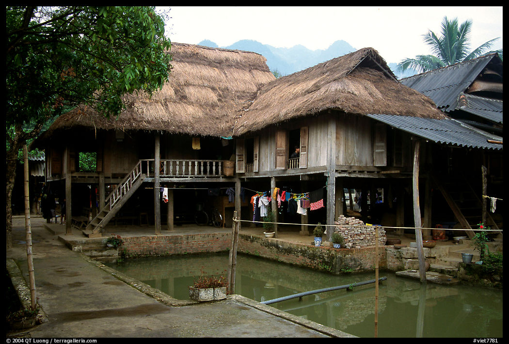 Stilt houses with thatched roofs of Ban Lac village. Northwest Vietnam