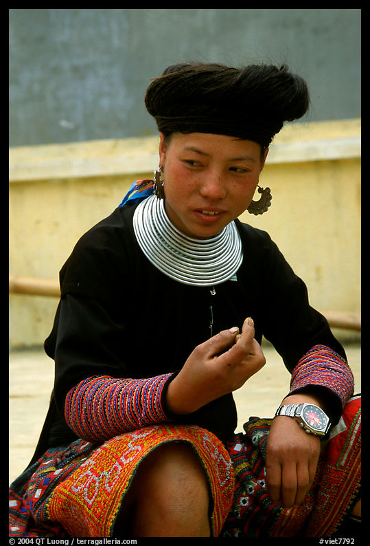 Hmong woman, near Yen Chau. Northwest Vietnam
