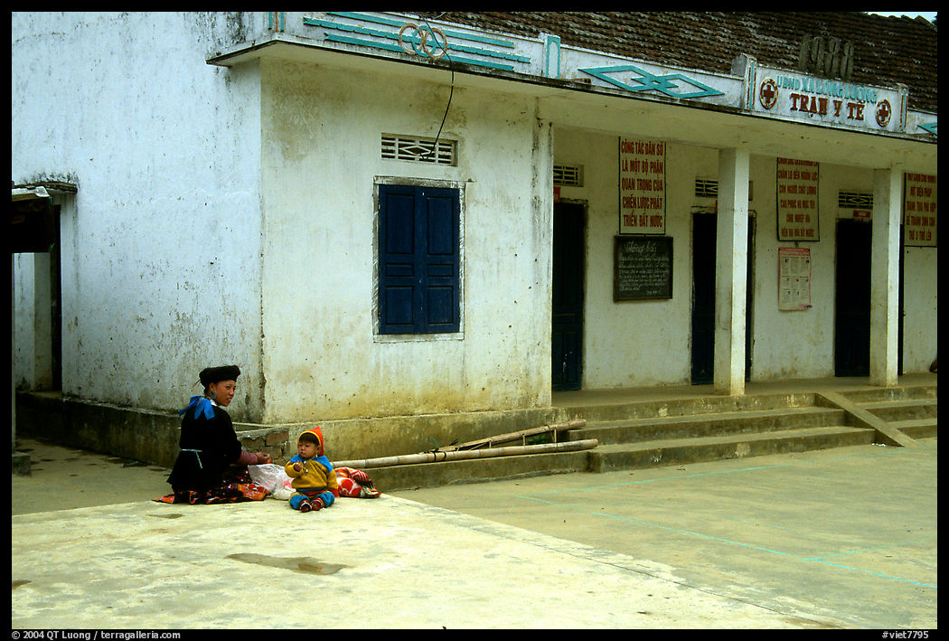 Hmong woman and child at a village hospital near Yen Chau. Northwest Vietnam