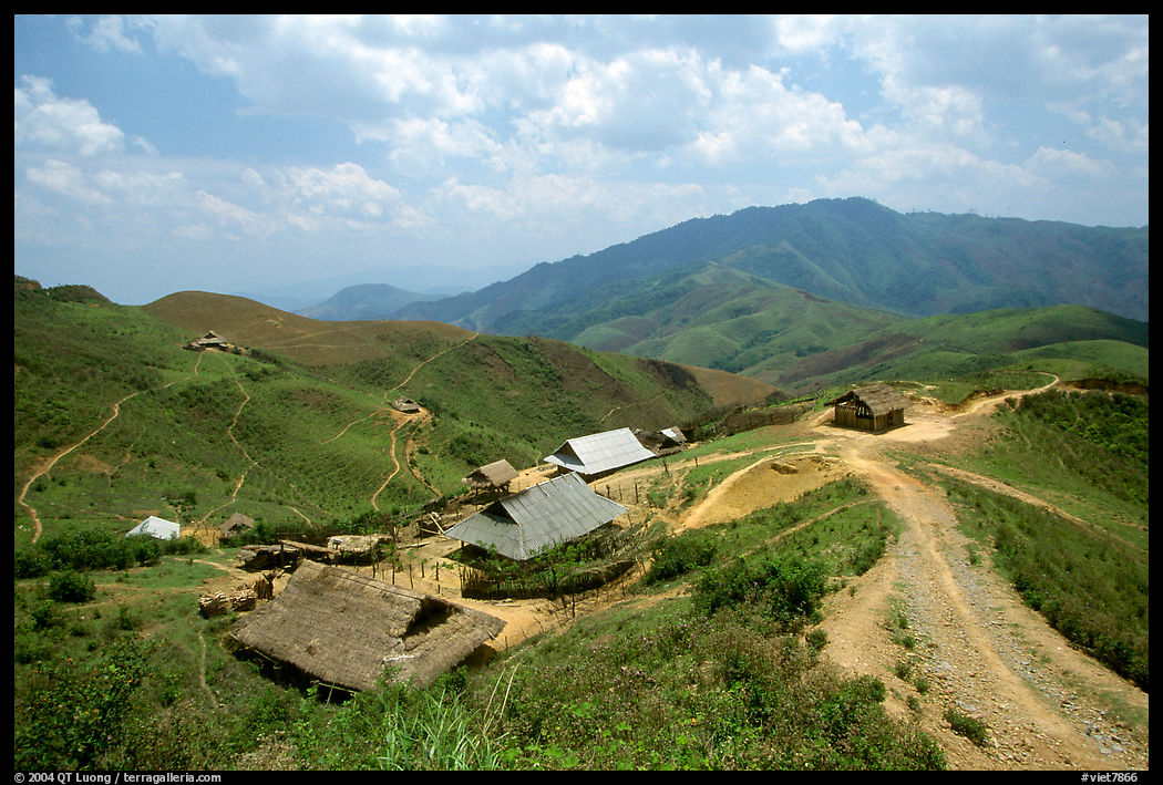 Hamlet near the pass between Son La and Lai Chau. Northwest Vietnam