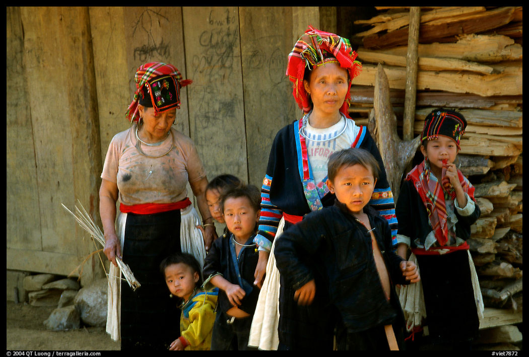 Hmong family near Lai Chau. Northwest Vietnam