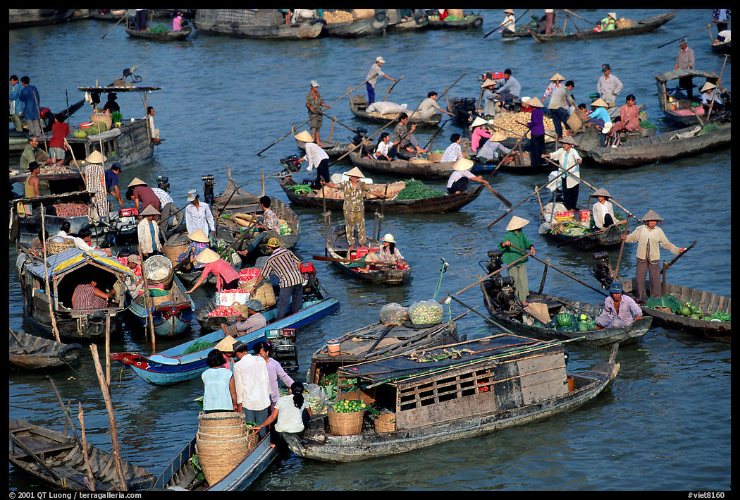 Floating market of Cai Ran. Can Tho, Vietnam