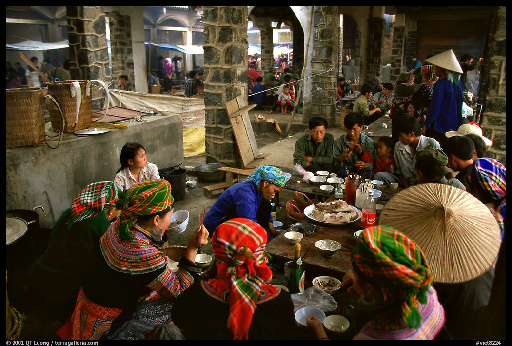 Food stalls at sunday market. Bac Ha, Vietnam