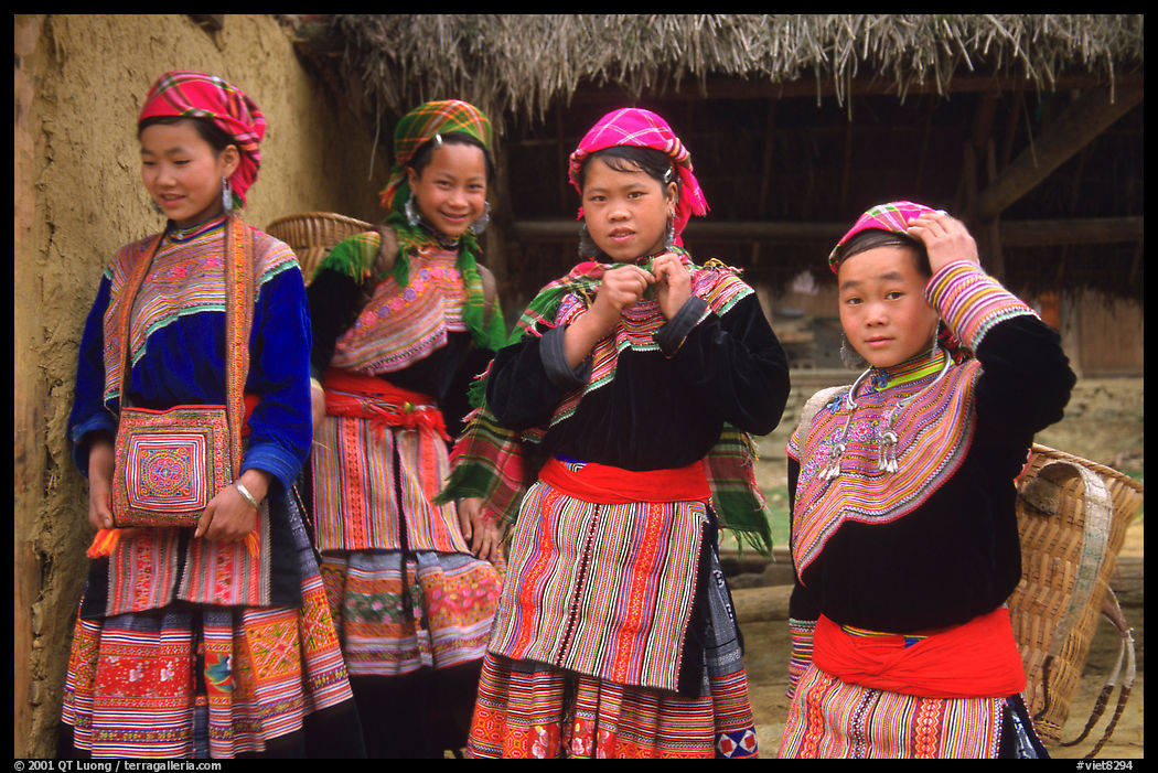 Young Flower Hmong  women. Bac Ha, Vietnam