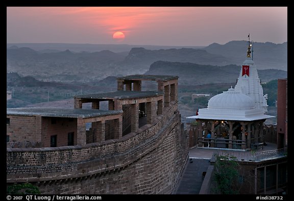 Sun setting over the Chamunda Devi temple, Mehrangarh Fort. Jodhpur, Rajasthan, India