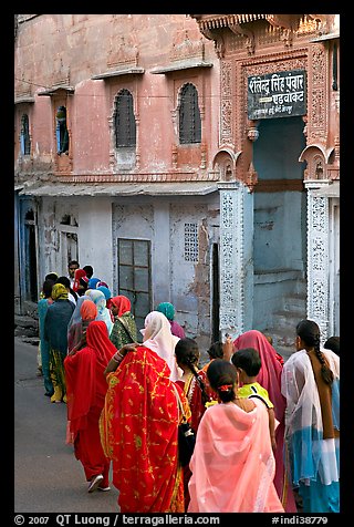 Women walking in a narrow old town street. Jodhpur, Rajasthan, India