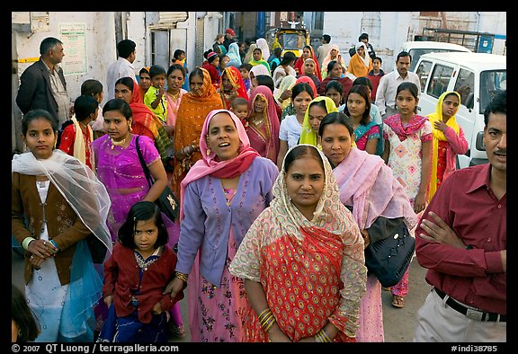 Old town street with wedding procession. Jodhpur, Rajasthan, India (color)