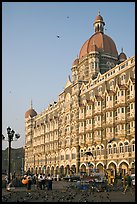 Taj Mahal Intercontinental Hotel and pigeons. Mumbai, Maharashtra, India