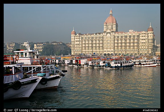 Tour boats and Taj Mahal Palace, morning. Mumbai, Maharashtra, India (color)