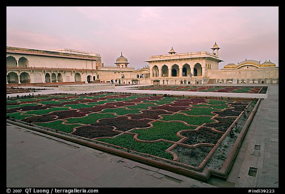 Anguri Bagh garden and Khas Mahal palace, Agra Fort, dusk. Agra, Uttar Pradesh, India (color)