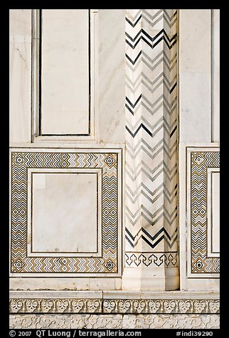 Geometrical motifs, Taj Mahal. Agra, Uttar Pradesh, India