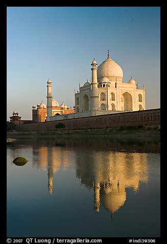 Taj Mahal reflected in Yamuna River. Agra, Uttar Pradesh, India (color)