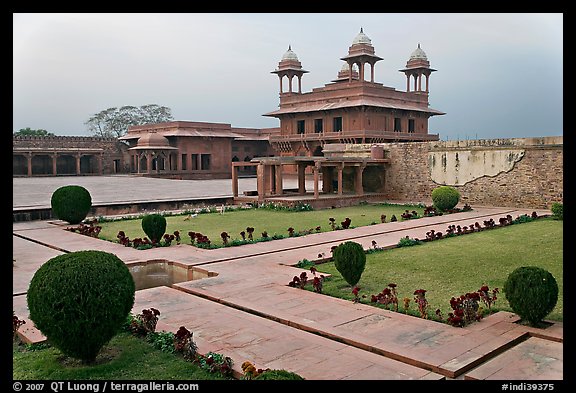 Garden and Pachisi courtyard. Fatehpur Sikri, Uttar Pradesh, India (color)