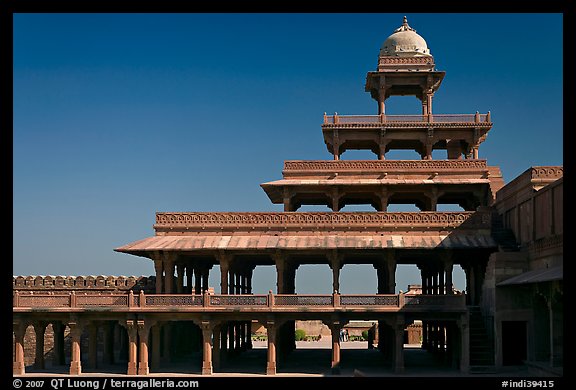 Panch Mahal. Fatehpur Sikri, Uttar Pradesh, India (color)
