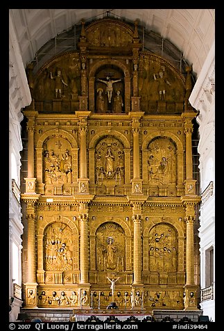 Main altar, dedicated to St Catherine of Alexandria, Se Cathedral , Old Goa. Goa, India (color)