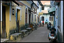 Alley, Panjim (Panaji). Goa, India (color)