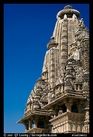 Sikhara of Visvanatha temple. Khajuraho, Madhya Pradesh, India (color)