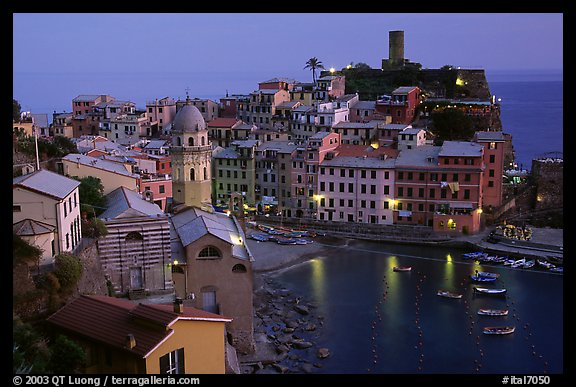 Harbor and Castello Doria, sunset, Vernazza. Cinque Terre, Liguria, Italy